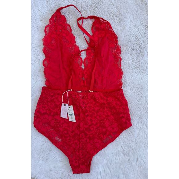 We Are HaH X FREE PEOPLE Siren Red Lace Bodysuit SIREN RED XS - Picture 4 of 7
